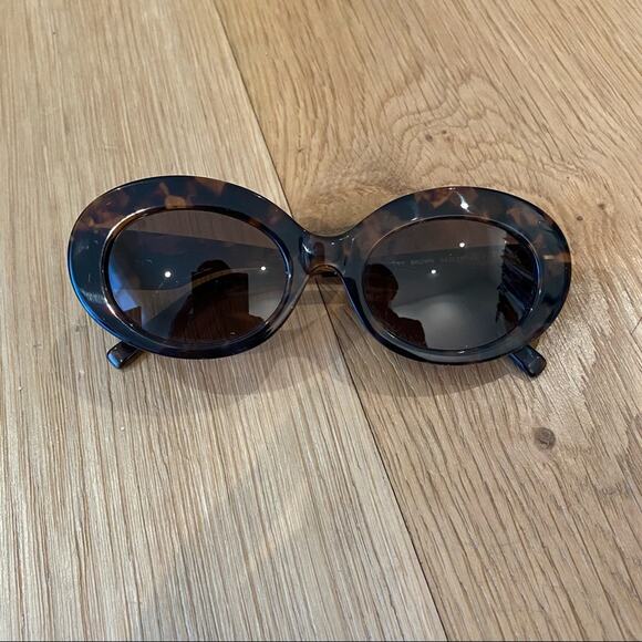 Revolve - My My My Kerry Sunglasses in Brown - Picture 1 of 4